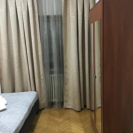 Ultra Central Deluxe *