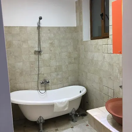 Ultra Central Deluxe Apartment *