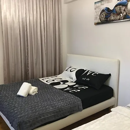 Ultra Central Deluxe *