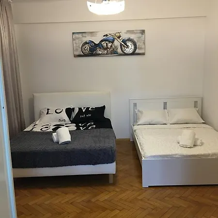 Ultra Central Deluxe Apartment Bukarest