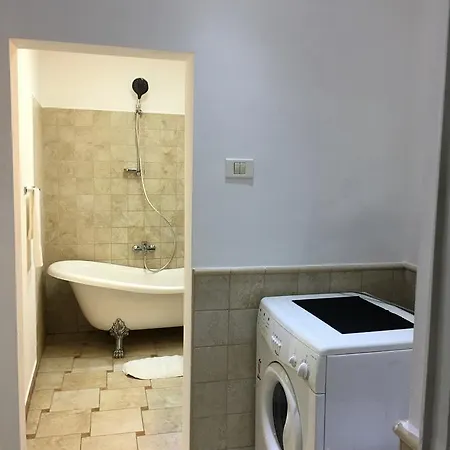 Ultra Central Deluxe * Bukarest